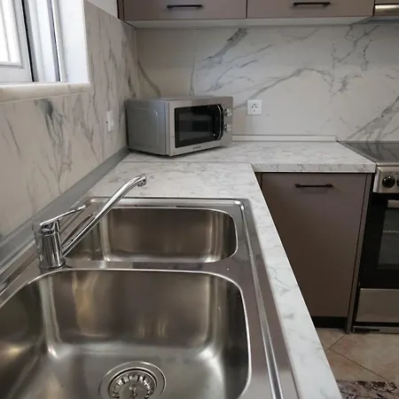 Anna's Διαμέρισμα Κρεμαστή