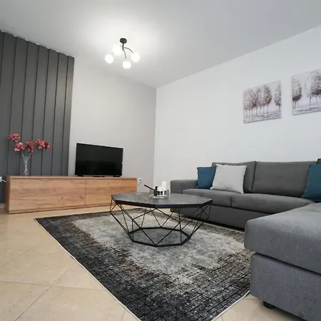 Anna's Apartament *
