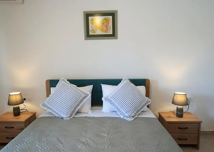 Anna's Apartmán Kremastí